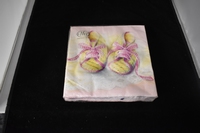 Baby shoes rose servetten